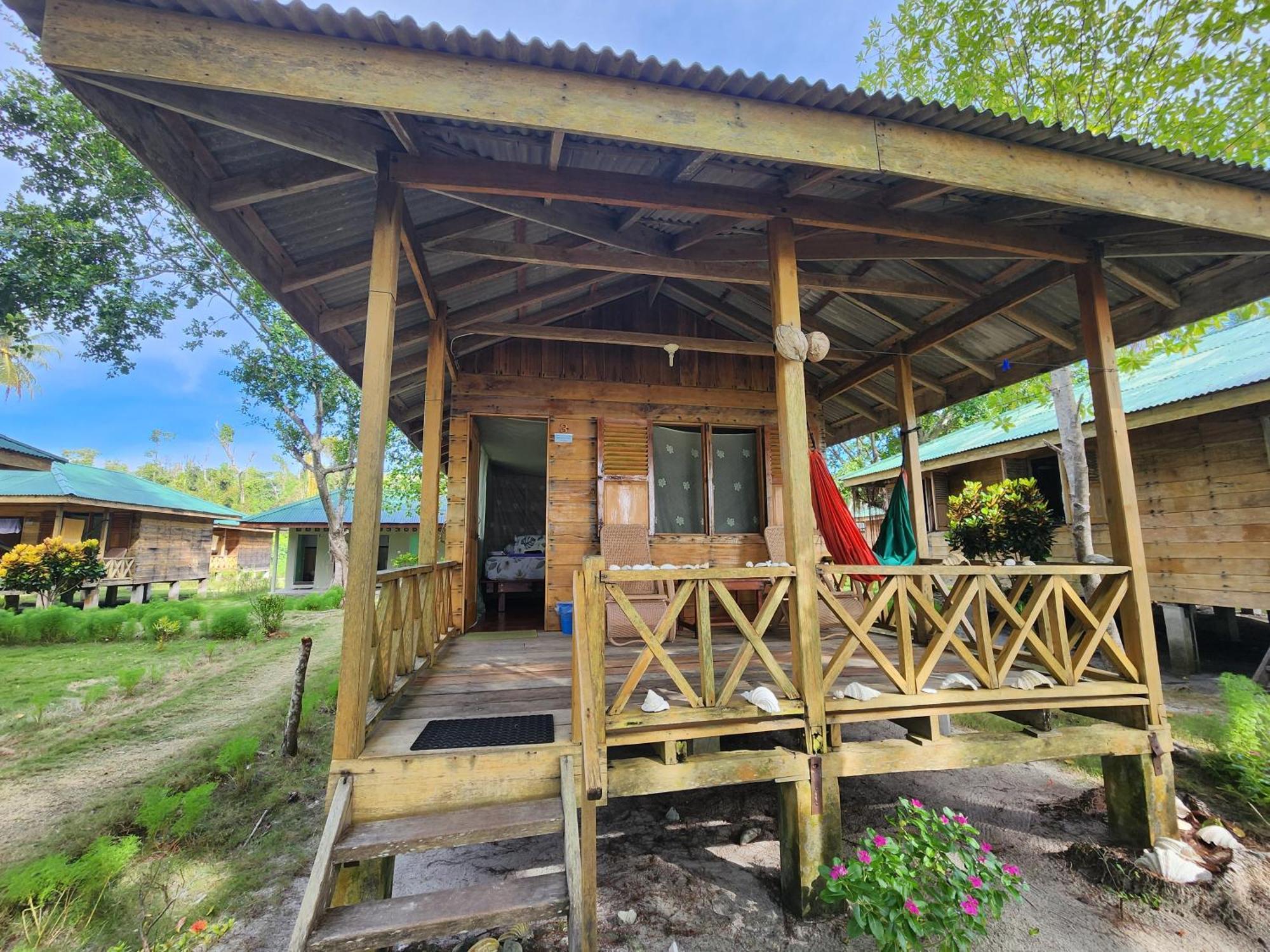 Mb Palambak Island Resort Pulau Banyak Aceh Singkil Pulau Palambakbesar Exterior foto
